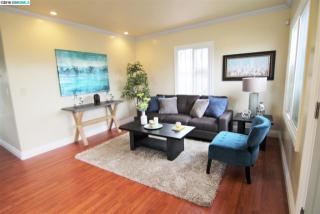 7850 Macarthur Blvd, Oakland, CA 94605-3337