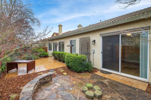 9959 Ferragamo Way, Elk Grove CA  95757-3037 exterior