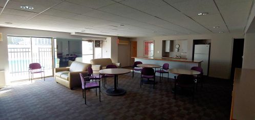 2525 Shore Dr, Milwaukee WI  53207-1973 exterior