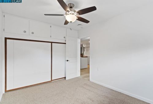 5500 Sandmound Blvd, Oakley CA  94561-5027 exterior