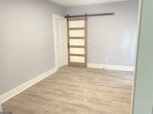 56 Maple Ave, Montclair NJ  07042-4514 exterior