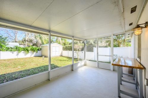 1214 Wynn St, Sanford, FL 32773-6412