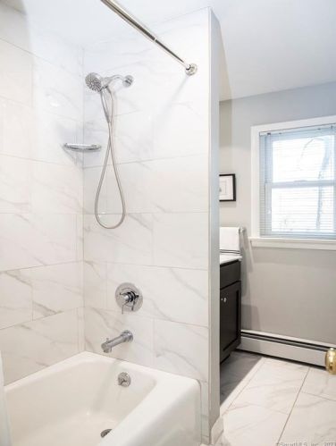 16 Visconti St, Norwalk CT  06851-4033 exterior