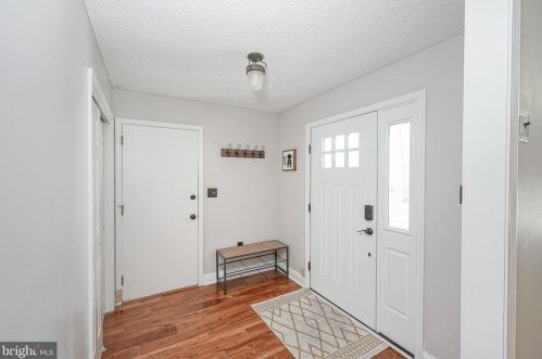 146 Meetinghouse Ln, Southampton NJ  08088-9417 exterior