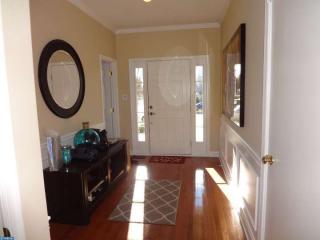 6 Zion Dr, Berlin Boro NJ  08009-1425 exterior