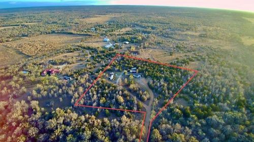 279 Earl Callahan Rd, Lost Pines, TX 78612-3864