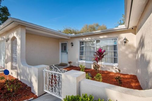 8519 Moulton Dr, Port Richey FL  34668-4240 exterior
