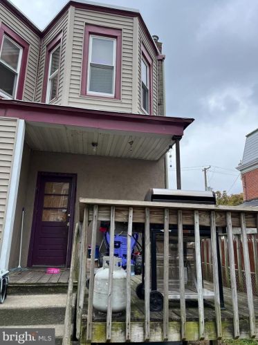 623 Powell St, Gloucester NJ  08030-2043 exterior