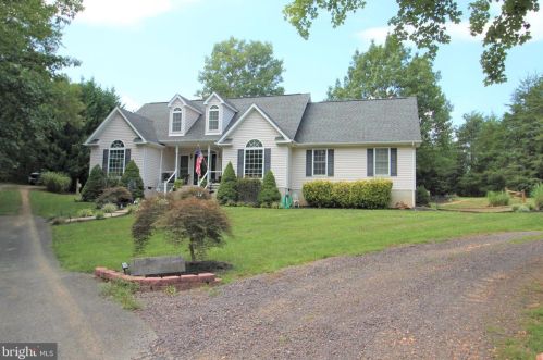 3908 Rapidan Hills Dr, Locust Grove VA  22508-2271 exterior