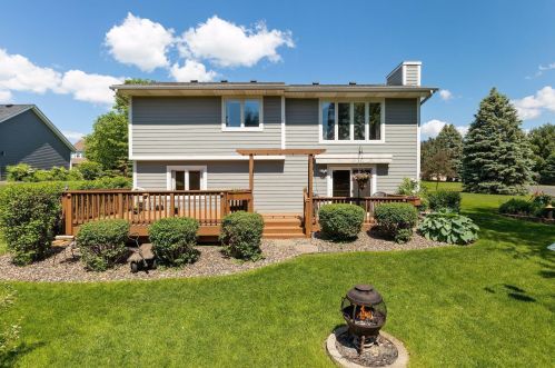 1103 Eagle Ridge Ct, Stillwater MN  55082-9151 exterior