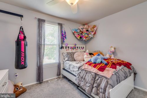 1120 Harbour Dr, Palmyra NJ  08065-1206 exterior