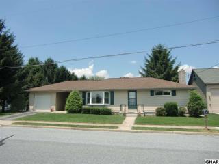 301 Maple St, Richland, PA 17087-9602