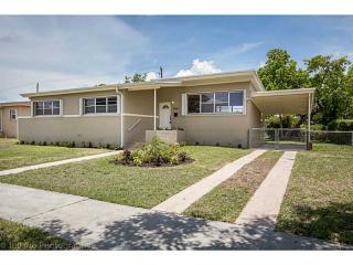 8460 32nd Ter, Miami, FL 33155-3245