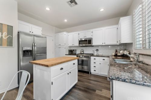 205 Sparkleberry Ave, Orange CA  92865-5012 exterior