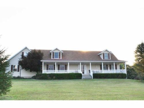 8785 Five Points Fincastle Rd, Sardinia, OH 45171-9340