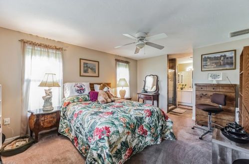 1448 21st St, Cape Coral, FL 33990-4600