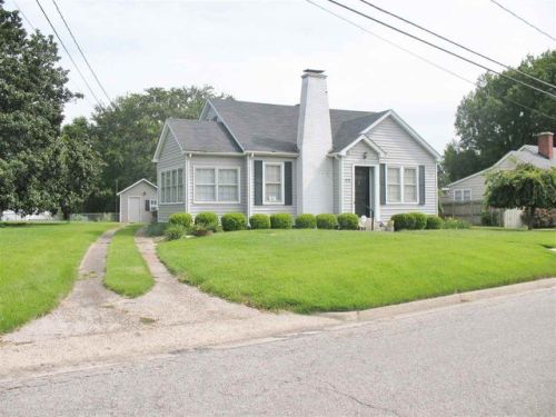 616 Summers Dr, Dyersburg, TN 38024-3314