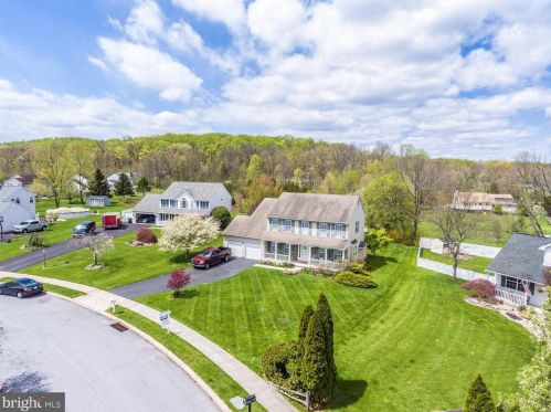 309 Williams Cir, Collegeville PA  19473-2344 exterior