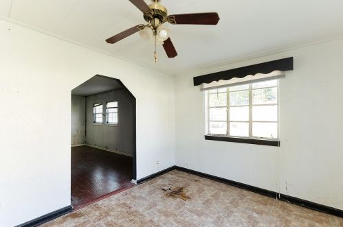 516 Main St, Covington KY  41018-2344 exterior