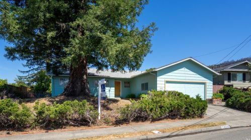5623 Dupont Dr, Santa Rosa, CA 95409-3848