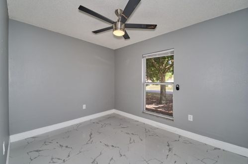 109 Weeping Willow Rd, Eagle Lake FL  33839-5124 exterior