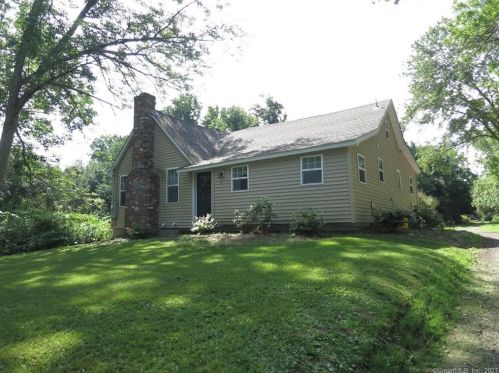 142 Scott Hill Rd, Bozrah, CT 06334-1212