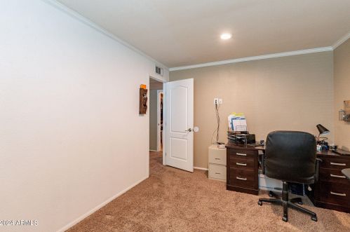 5752 Monte Cristo Ave, Glendale AZ 85306-2230 exterior