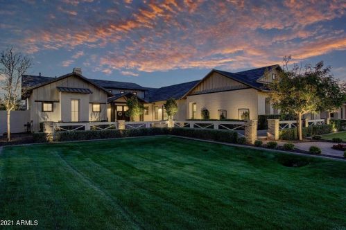 2645 Hummingbird Way, Gilbert, AZ 85297-8197