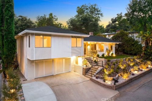 1728 Royal Blvd, Glendale, CA 91207-1134