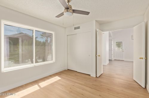 905 Annette Dr, Phoenix AZ 85022-1041 exterior