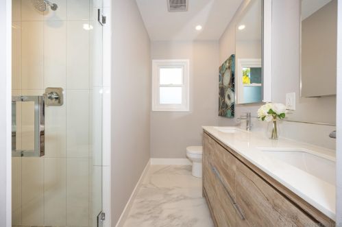 3486 Mountain View Dr, San Diego CA  92116-1950 exterior