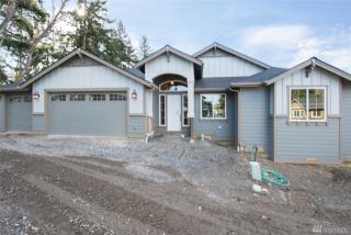 2730 Sunset Ct, Mcneil Island, WA 98388-2817