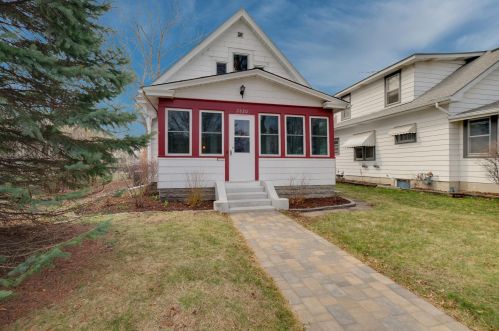 2820 37th Ave, Minneapolis, MN 55406-1718