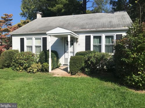 33 Greenbriar Ln, Siddonsburg, PA 17019-1324