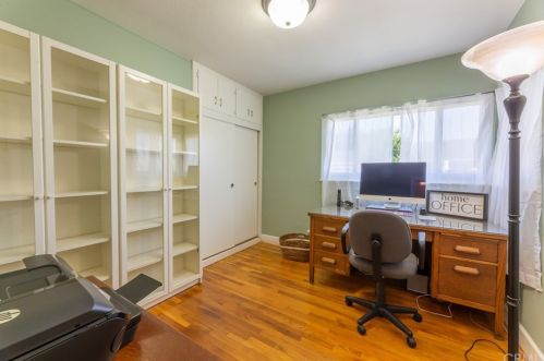 2850 Foreman Ave, Long Beach CA  90815-1112 exterior