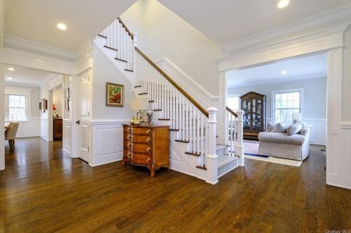 69 Leroy Rd, Chappaqua, NY 10514-3220