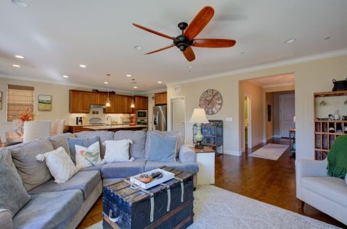 2864 Westport Cir, Valley Home CA  95361-8162 exterior