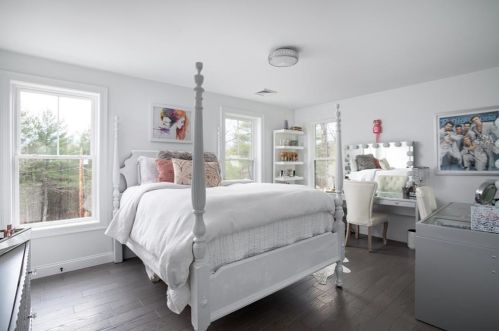 330 Plain Meeting House Rd, West Greenwich RI  02817-2050 exterior
