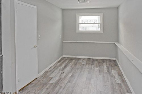 21 Clover Hill Dr, Roxbury Township NJ  07836-9557 exterior