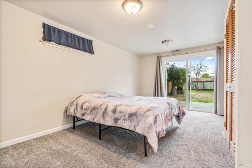 1006 Rutledge Ave, Santa Rosa CA  95404-5510 exterior