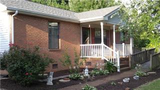 102 Ezell Ct, Portland, TN 37148-1717