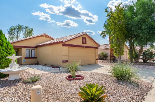 16526 158th Ave, Sun City, AZ 85374-4327
