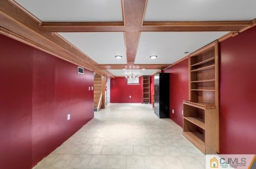 23 Victory Pl, East Brunswick NJ  08816-2232 exterior