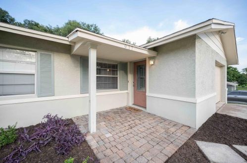 917 Cass St, Deland, FL 32720-6508