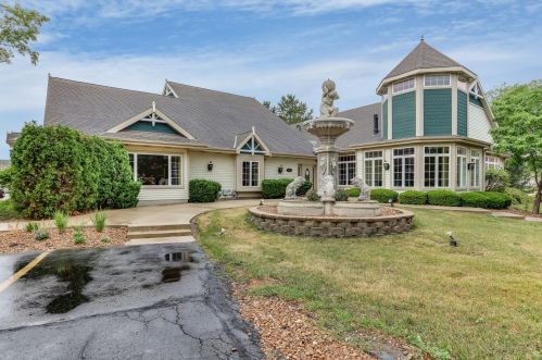 1507 92nd St, Sturtevant WI  53177-1870 exterior