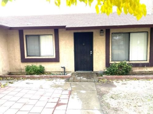 43203 Crestwood Ct, Lancaster, CA 93536-5425