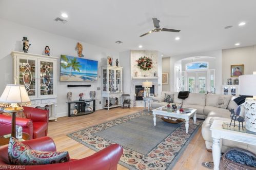 848 Birdie View Pt, Sanibel FL  33957-4629 exterior