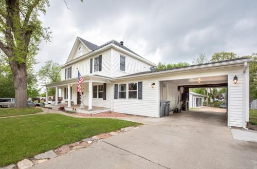 407 8th Ave, Alex, MN 56308-1901