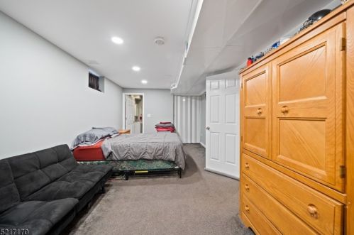 41 Dory Dilts Rd, Flemington NJ  08822-2805 exterior