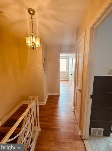 2119 Lardner St, Philadelphia, PA 19149-3529